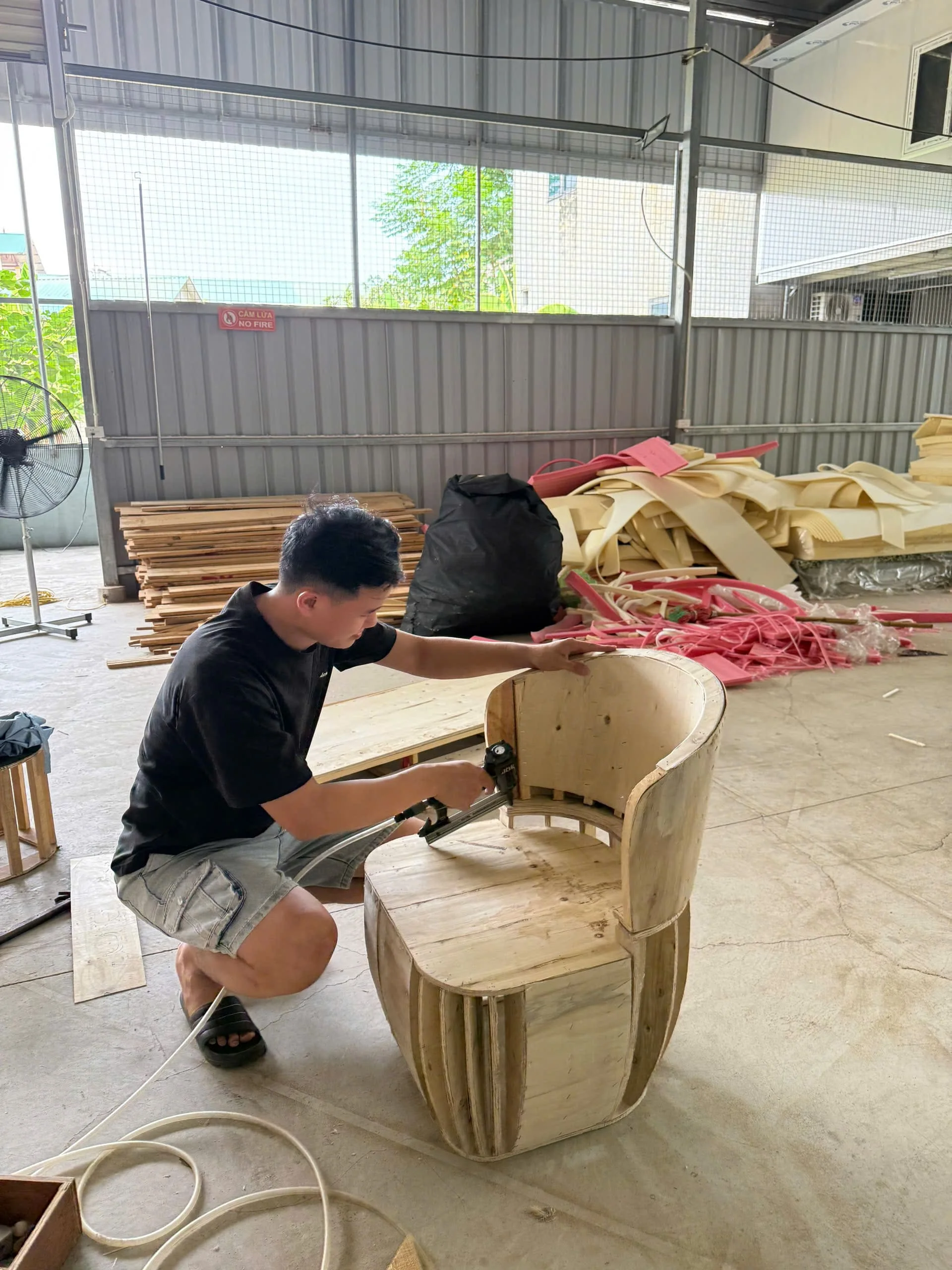 Đóng khung & lắp ráp